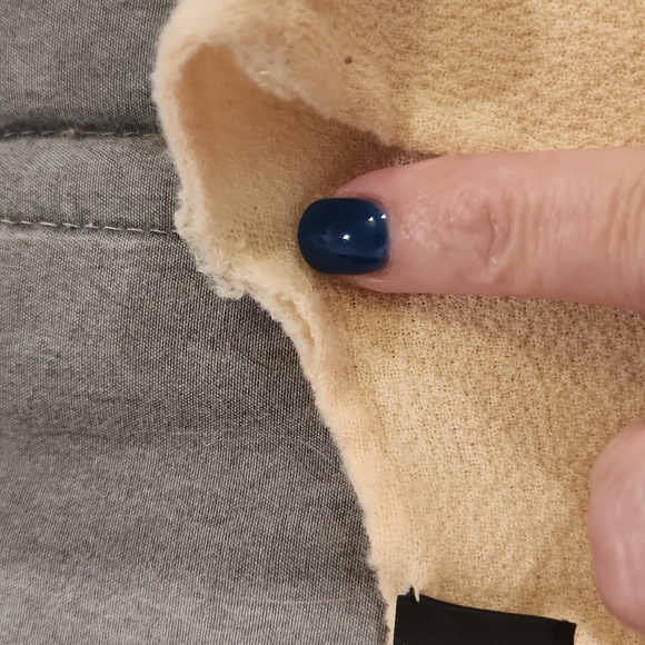 St. John Cream Blazer with Gold Buttons Size 14! - Picture 9 of 9